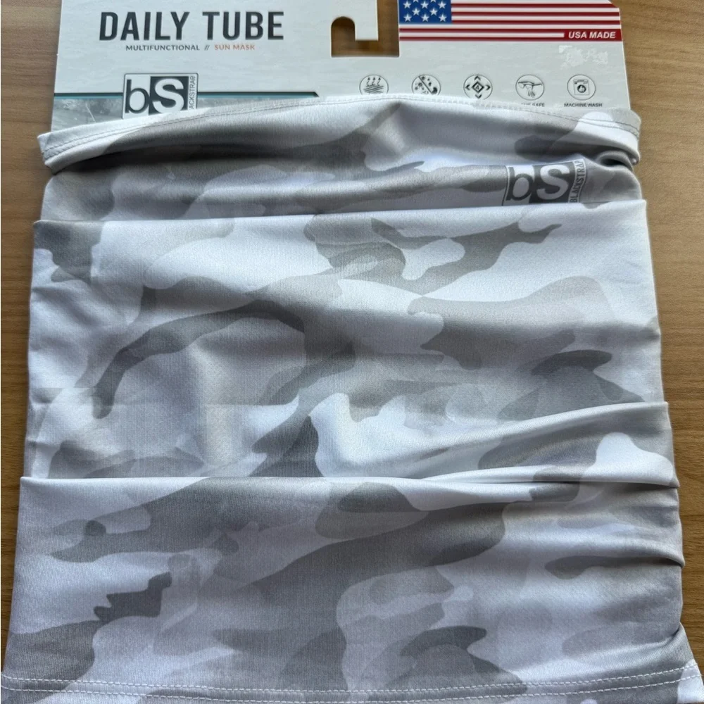 Black Strap BS Brand Dailey Neck Gaiter Tube | Gray Camo | NWT Women One Size